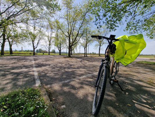 Piccolo parcheggio di campagna (e altre pause che valgono più di mille foto)